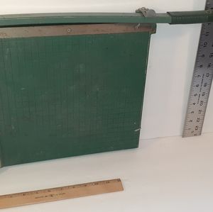 Vintage paper cutter
